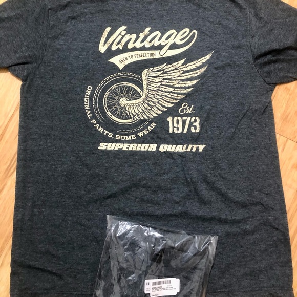 NWT Vintage 1973 ‘Turning 50’ T-Shirt (L) Unisex - Picture 2 of 4